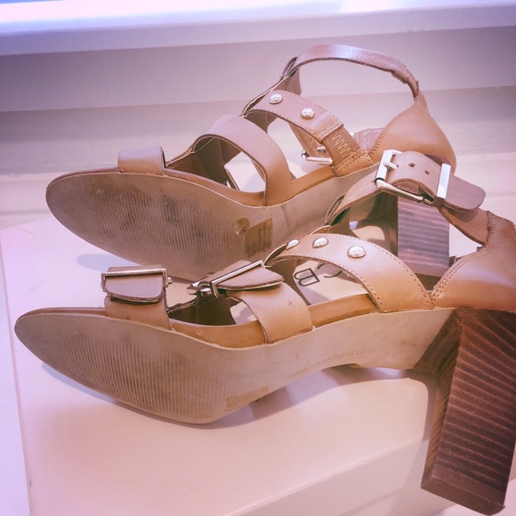 BCBGeneration Heels - Picture 6 of 11